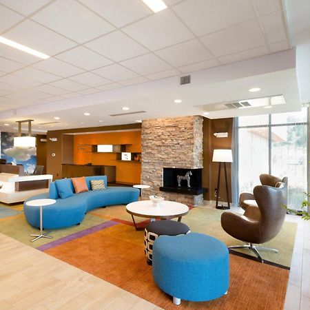 Fairfield Inn & Suites By Marriott Декора Екстериор снимка